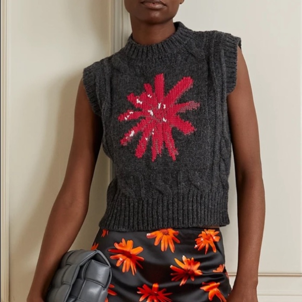 Meryll Rogge Crop Vest - Picture 2 of 6
